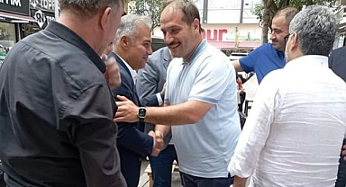 Mehmet Cem Özel çarşı pazar geziyor
