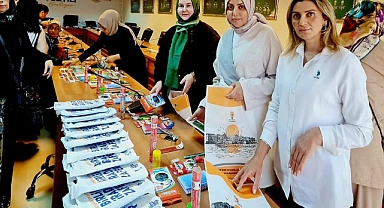 AK Parti Kadın Kollarından öğrencilere kırtasiye yardımı