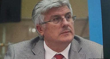 İpek,Manipülatif Hareketler ve Algı Oluşturma,
