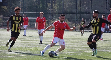 1877 Alemdağspor ile Beykoz 1908 maçında karşılıklı goller