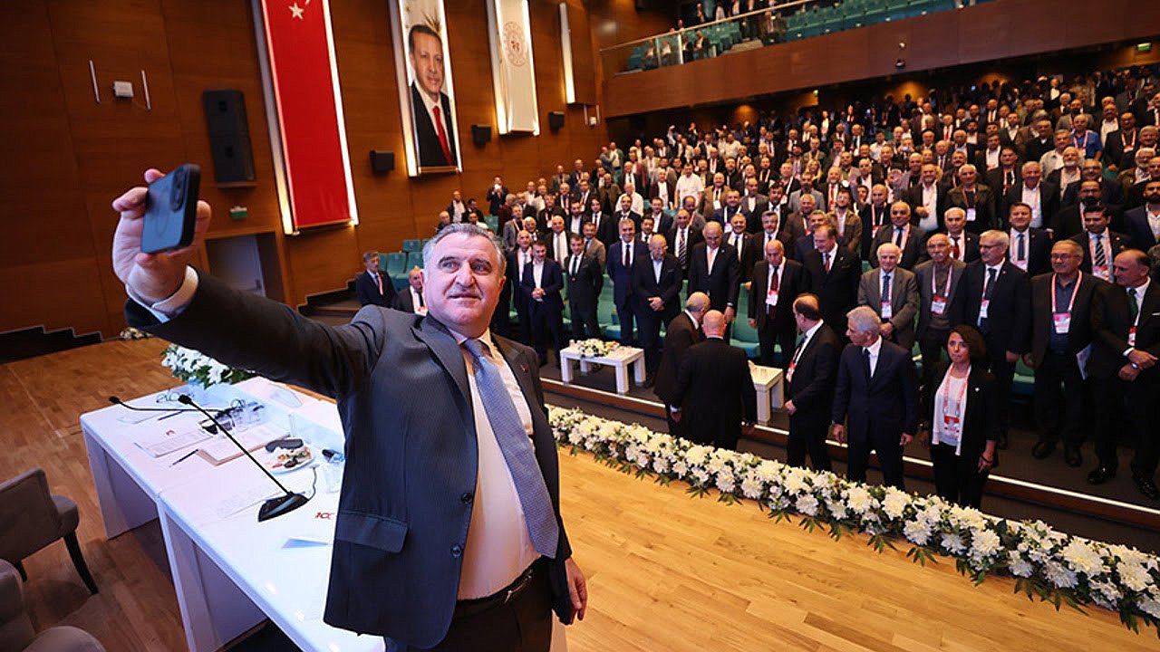 Amatör Kulüpler Türk Sporuna Hizmet Eden Kahramanlardır”