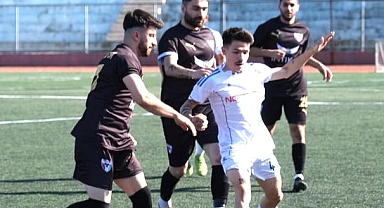 Büyükçekmece Bir attı Üç aldı.