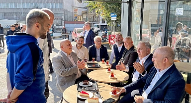 Başkan Turan Cibali Mahallesi'nde Vatandaşla Bir Araya Geldi