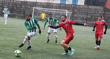 Beşyüzevler ikinci yarıda kazandı