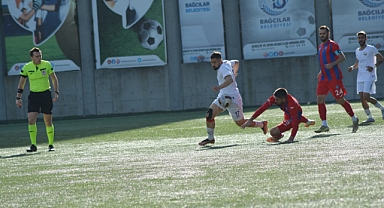 Küçükçekmece Sinopspor kayıp etmeye devam ediyor.