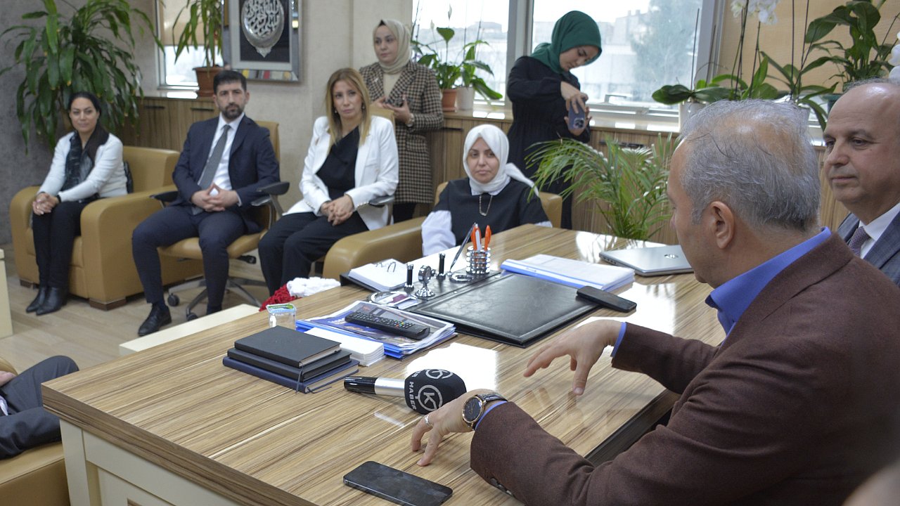 AK Parti Küçükçekmece Kadın Kolları’ndan karne şenliği
