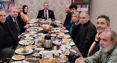 Başkan Özel , basınla bir araya geldi!