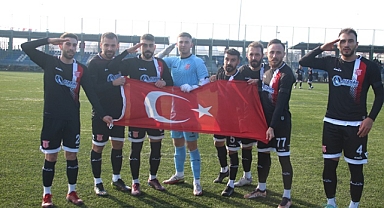 Dikilitaşspor liderliğe yükseldi