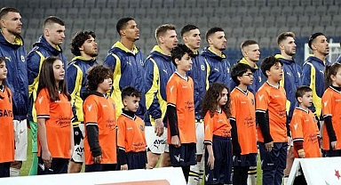 Fenerbahçe'de Oosterwolde cezalı duruma düştü