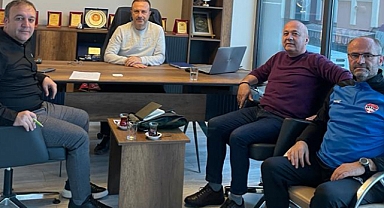 Silivrispor yönetimi altyapılar için toplandı