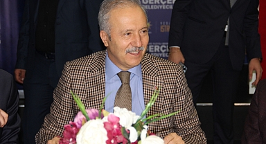 AK PARTİ KÜÇÜKÇEKMECE BELEDİYE BAŞKAN ADAYI AZİZ YENİAY'A SİLAHLI SALDIRI
