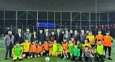 Dr. Enes Eminoğlu, Amatör Spor Kulüp Başkanları İle çay sohbeti
