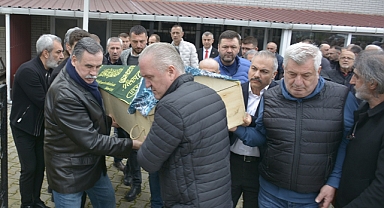 İşadamı Ahmet Karaca'nın anne acısı!..