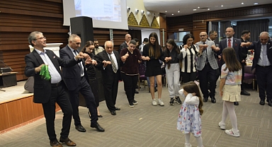 Karslılar Okçuoğluköy'ün Kaz Gecesi’nde Doyasıya Eğlendi