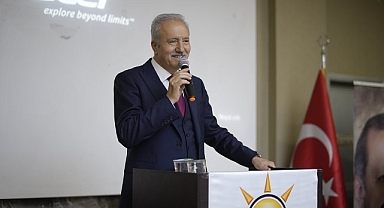 Aziz Yeniay Yarımburgaz'da Sevgi Seliyle Karşılandı!