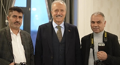 Aziz Yeniay: