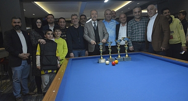 Bezirganbahçe ’de düzenlenen bilardo Turnuvası sona erdi