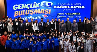 Gençleri kötü alışkanlıklardan uzak tutan spor kulüpleridir.