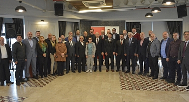 Kars-Ardahan-Iğdır Eğitimcilerinden Yeniay'a Destek Geldi.