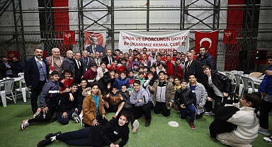 Şampiyon Küçükçekmece İdmanyurdu iftarda buluştu