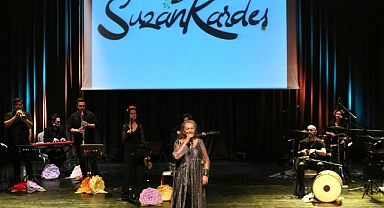 Suzan Kardeş, hayranlarına unutulmaz bir konser akşamı yaşattı