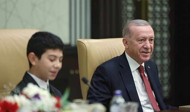 Cumhurbaşkanı Erdoğan, Millî Eğitim Bakanı Tekin ve beraberindeki çocukları kabul etti