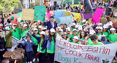 Ekolojik Eğitim ve Çocuk Parkı’nın açılışının birinci yılında Avcılar Belediyesi çocuklar için festival düzenledi.