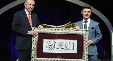 Müslümanlar olarak bugün Kur’an’ın rehberliğine her zamankinden fazla ihtiyaç duyduğumuz günlerden geçiyoruz”