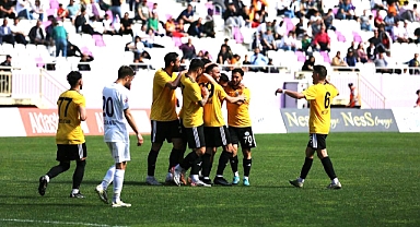 Öne Küçükçekmece Sinopspor sonra 52 Orduspor