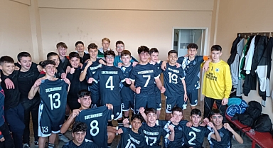 Sultanmuratspor U 15'leri Namağlup Şampiyon Oldu