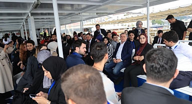 Bakan Osman Aşkın Bak,Güçlü gençlik, güçlü Türkiye' diyoruz.
