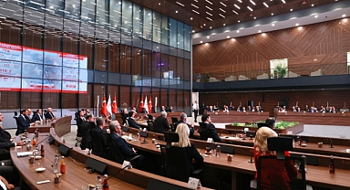 İçişleri Bakanı Ali Yerlikaya Akdeniz ve Ege Bölgesi Milletvekilleri ile Bir Araya Geldi