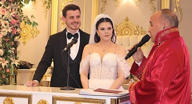 İş ve Siyaset dünyasını buluşturan düğün