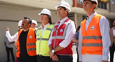 Avcılar’da can güvenliğini tehdit eden metruk binaların yıkımına başlandı