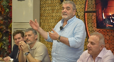 Küçükçekmece Sinopspor yeni yönetimi ilk toplantısını yaptı