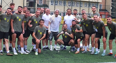 Ayazağaspor sahaya indi