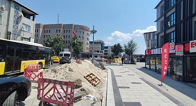 Elektrik kesintisi, esnafı isyan ettirdi
