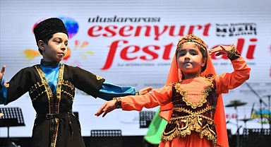 Esenyurt Uluslararası Dans Festivali Tuğçe Kandemir Konseriyle Sona Erdi