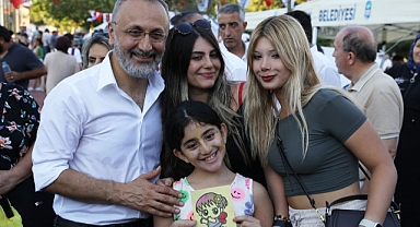 Mahalle şenlikleri tüm coşkusuyla devam ediyor