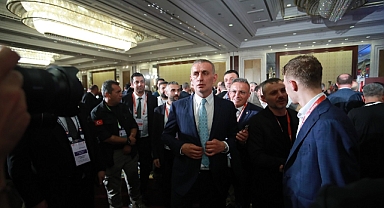 TFF'nin Yeni Başkanı İbrahim Ethem Hacıosmanoğlu Oldu.Ekrem Sarısoy ve Seymen Gençtürk Dikkat Çekiyor