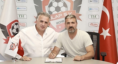 Aydın Dursun İnkilapspor ile imzayı attı.