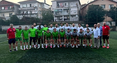 Gümüşsuyuspor şampiyonluk parolası ile sahaya indi