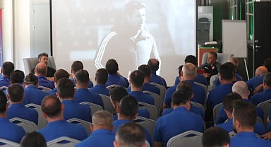 Hakan Kutlu Antrenör Eğitimine Konuk Oldu