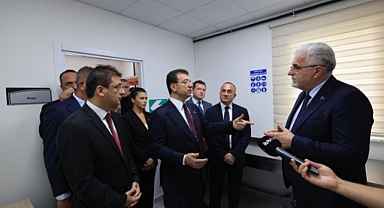 İmamoğlu 'ndan 4 Yıldır Ayırmayan imza tepkisi
