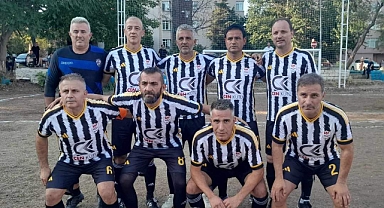 Şöhretler Zuhuratbaba 'da