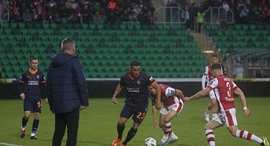 St. Patrick's 0-0 RAMS Başakşehir