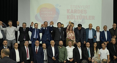 Başkan Özer: Şimdi Kardeşlik Zamanı Diyerek, Birbirimizi Kucaklayalım