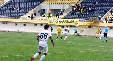 Bayburt özelidare spor ilk maçında 3 puanın sahibi oldu