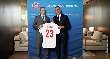 Hacıosmanoğlu, UEFA Başkanı Čeferin ile Bir Araya Geldi
