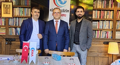 Küresel Haber Ajansı Yönetimi İzmir, Manisa ve Bursa'da Gazetecilerle Buluştu
